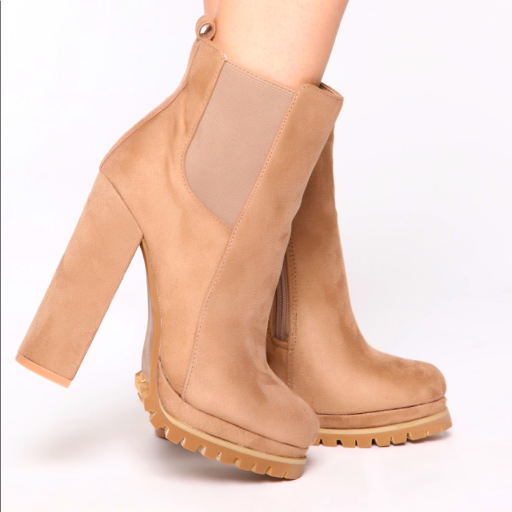 Fashion Nova Taupe Booties ✨